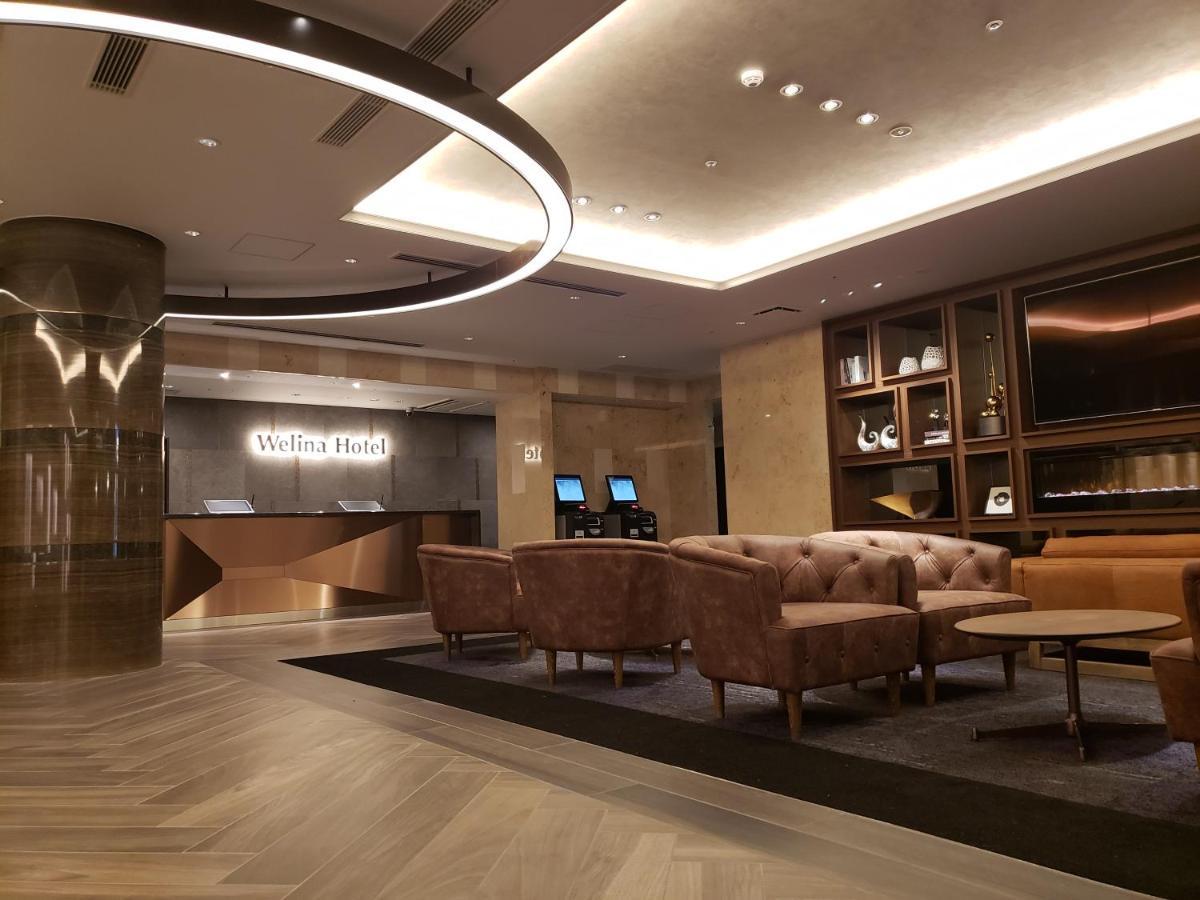 Welina Hotel Premier Nakanoshima East Osaka Exterior photo