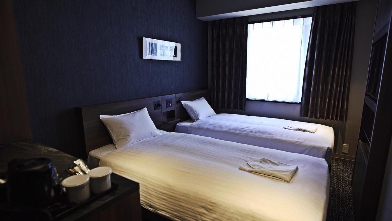 Welina Hotel Premier Nakanoshima East Osaka Exterior photo
